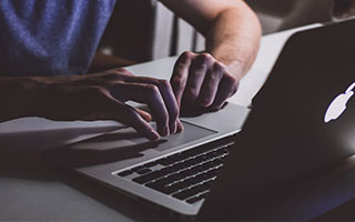 意甲媒体透露：米兰管理层和主教练闹分歧，管理层看好伊泽斯，而阿莱格里看好蒂亚戈·席尔瓦